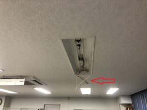 名古屋市中区のビル内事務所にて蛍光灯安定器の取替電気工事