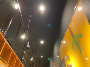 愛知県蟹江市にてコンパクト蛍光灯取替の電気設備工事